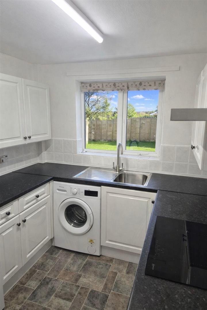 63 Somerset Way, Shrewsbury, SY4 5TW For Sale